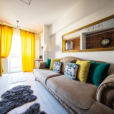 Smart Palas Apartament Iasi Buitenkant foto