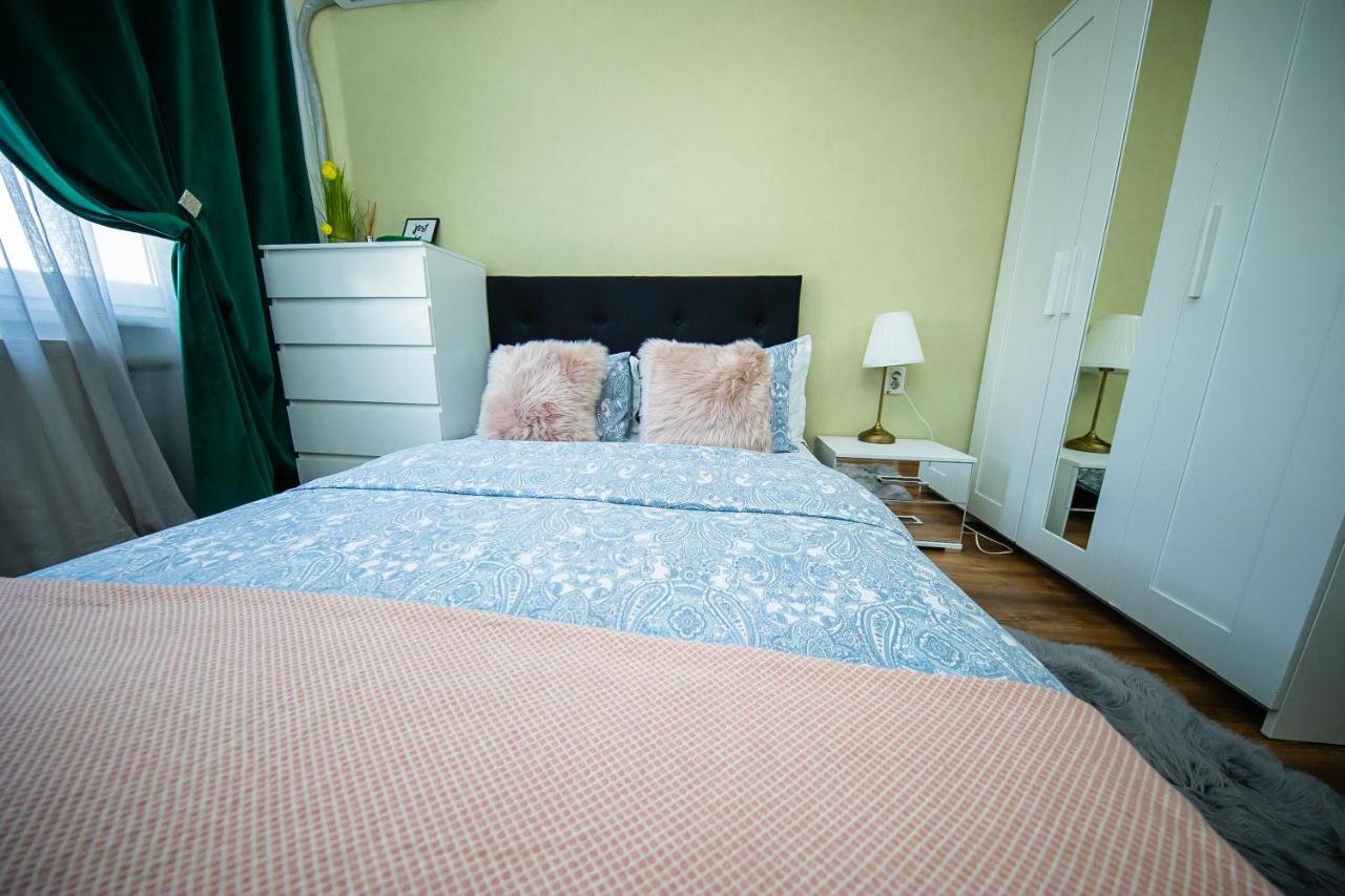 Smart Palas Apartament Iasi Buitenkant foto