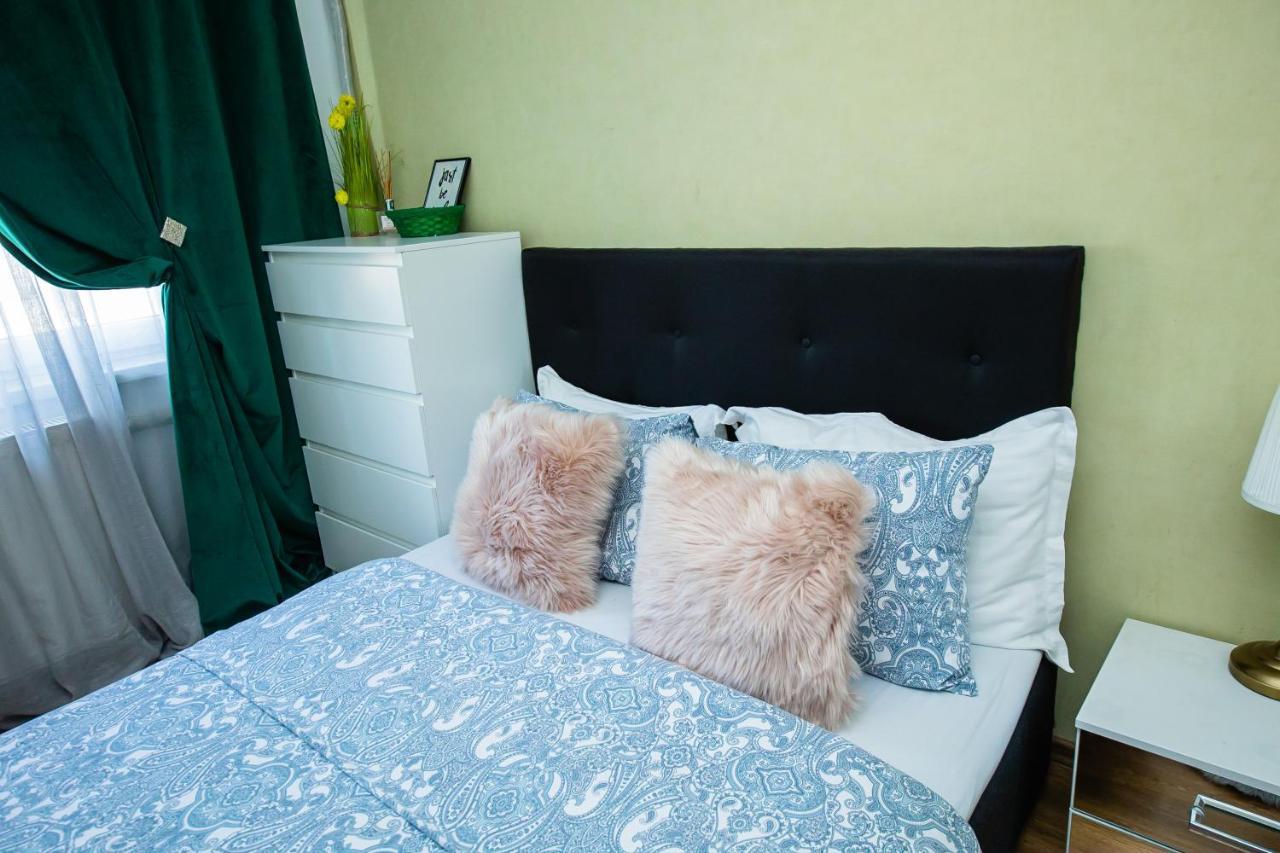 Smart Palas Apartament Iasi Buitenkant foto